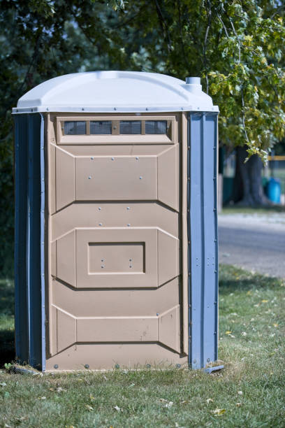 Best Emergency porta potty rental  in Dunkirk, IN